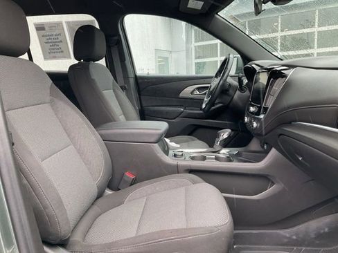 Used 2023 Chevrolet Traverse LT w/ LPO, Floor Liner Package AWD/4WD image 10