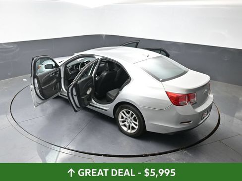 Used 2014 Chevrolet Malibu LT FWD image 59