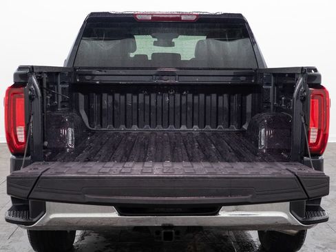 Used 2025 GMC Sierra 1500 SLT RWD image 11