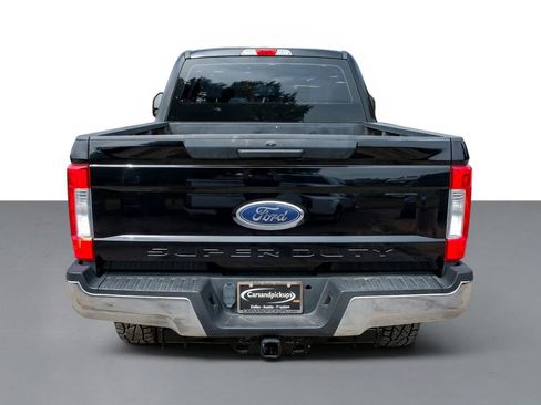 Used 2018 Ford F250 XL w/ STX Appearance Package AWD/4WD image 58
