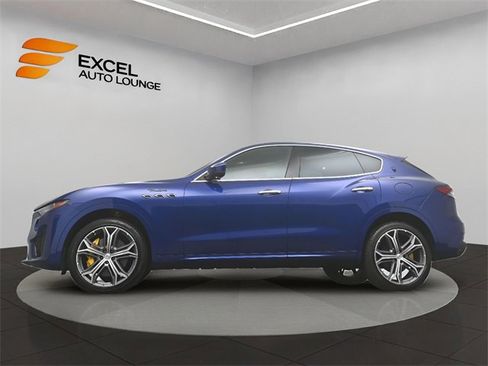 Used 2022 Maserati Levante Modena image 48