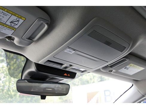 Certified 2025 MAZDA CX-30 AWD 2.5 S w/ Preferred Package image 22