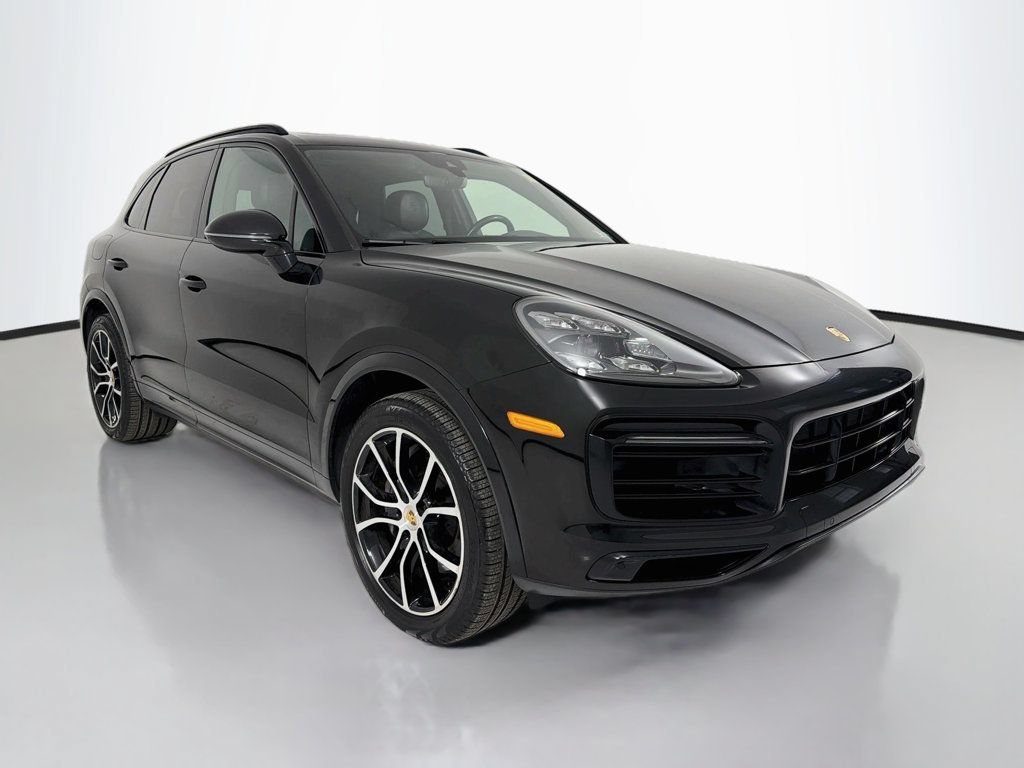 Certified 2023 Porsche Cayenne S AWD/4WD image 7