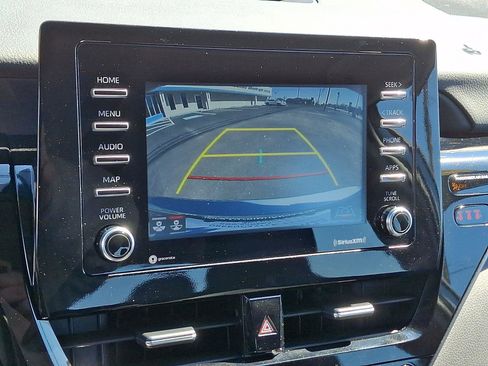 Used 2024 Toyota Camry SE FWD image 18
