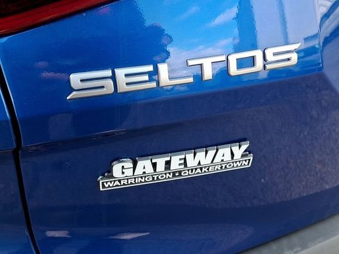 Certified 2023 Kia Seltos EX image 30