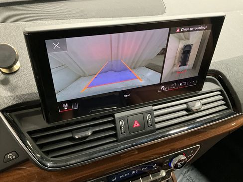 Used 2022 Audi Q5 e Prestige image 19