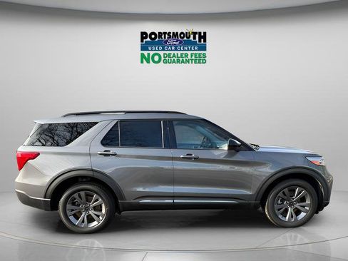 Used 2022 Ford Explorer XLT w/ Equipment Group 202A AWD/4WD image 6