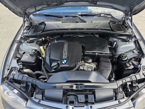 Used 2011 BMW 135i Coupe w/ Premium Pkg image 20