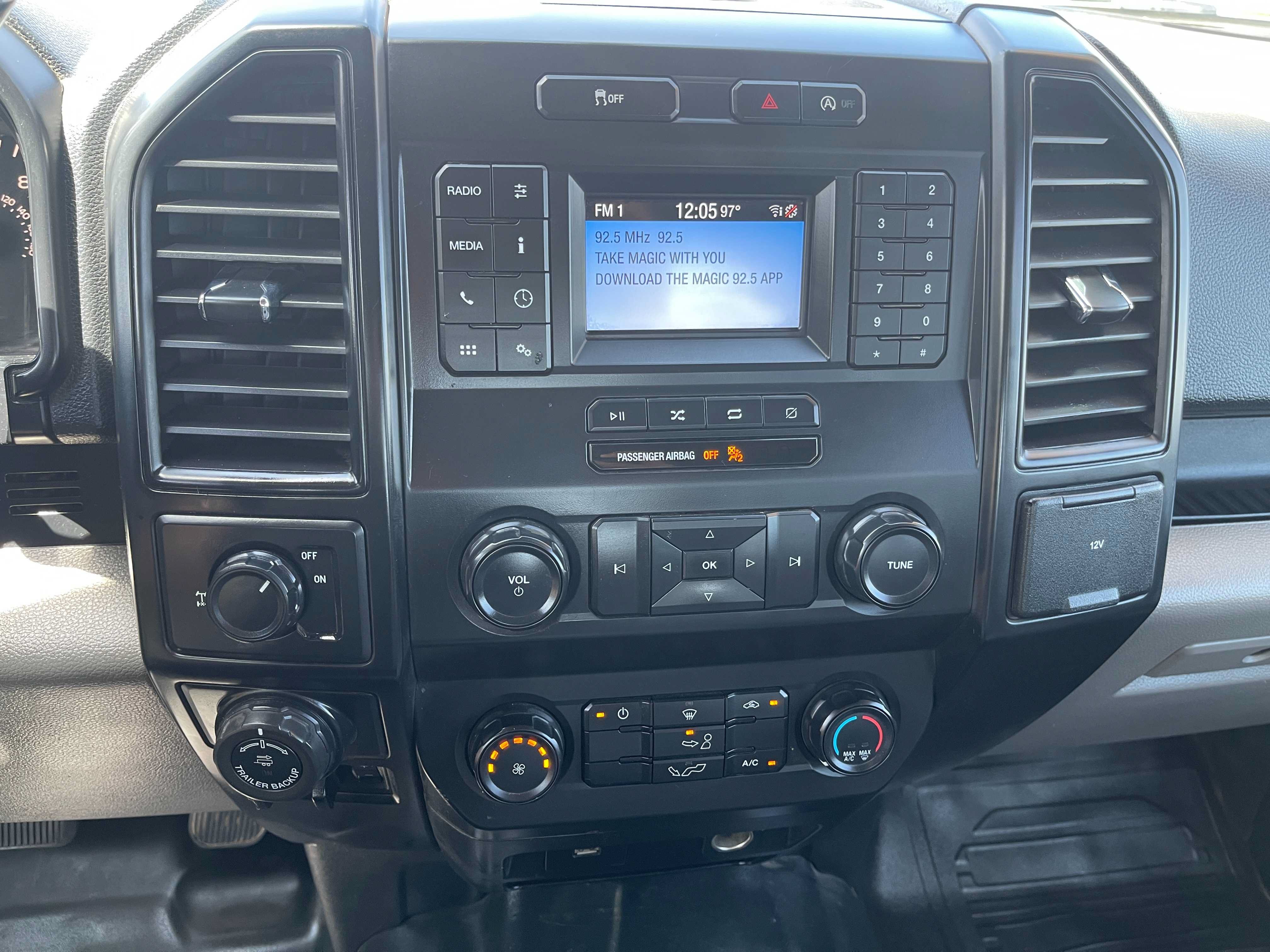 Used 2020 Ford F150 XL w/ Equipment Group 101A Mid RWD image 22