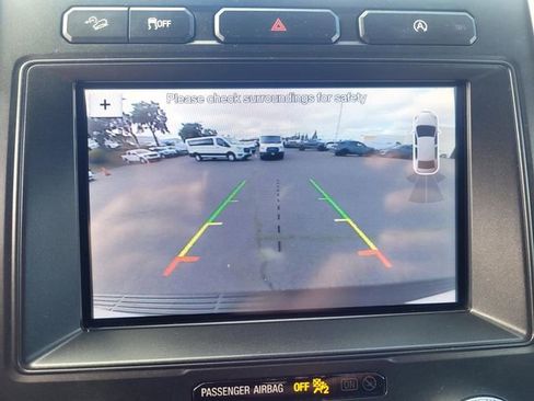 Certified 2019 Ford Expedition Max XLT w/ Equipment Group 201A image 16