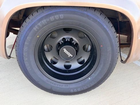 Used 1996 Chevrolet Silverado 3500 2WD Crew Cab image 10