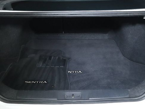 Certified 2024 Nissan Sentra SV FWD image 30
