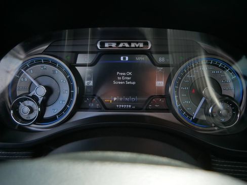 Used 2020 RAM 1500 Limited AWD/4WD image 44