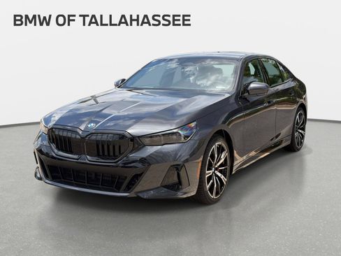 New 2027 BMW 530i w/ M Sport Package RWD image 1