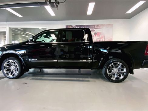Used 2023 RAM 1500 Limited w/ Body Color Bumper Group image 3