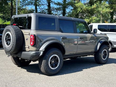 New 2025 Ford Bronco Badlands w/ Sasquatch Package image 4