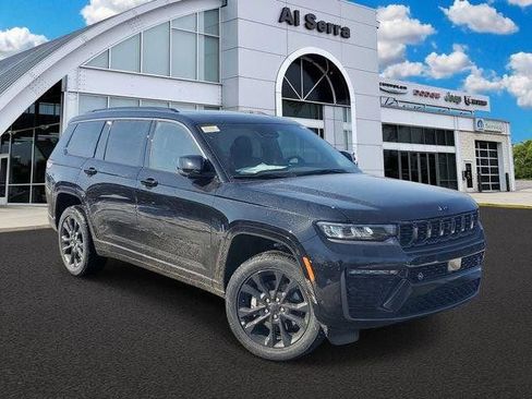 New 2026 Jeep Grand Cherokee L Limited AWD/4WD image 1