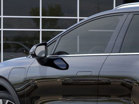 New 2026 Chevrolet Equinox EV LT FWD image 12