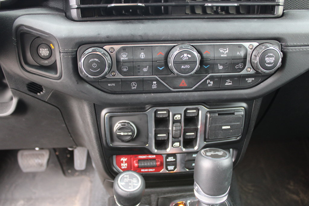 Used 2026 Jeep Wrangler Unlimited Rubicon AWD/4WD image 20