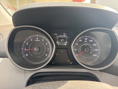 Used 2013 Hyundai Elantra Limited