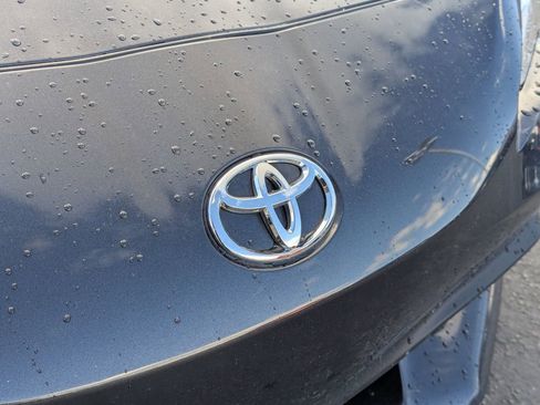 Used 2019 Toyota 86 RWD image 11