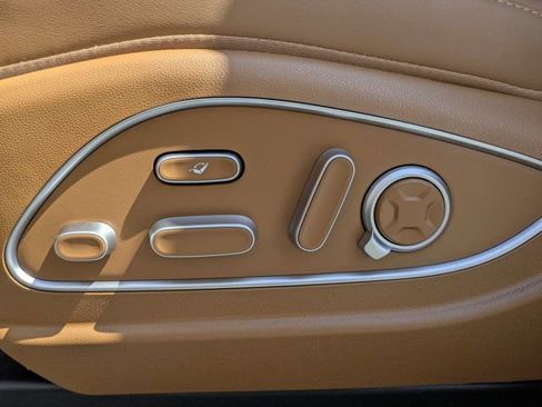 Used 2026 Hyundai Palisade Calligraphy FWD image 23