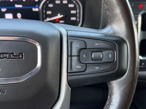 Used 2021 GMC Yukon Denali w/ Denali Premium Package image 26