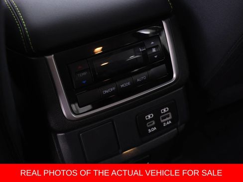 Used 2023 Subaru Ascent Onyx Edition AWD/4WD image 13