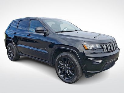 Used 2019 Jeep Grand Cherokee Altitude