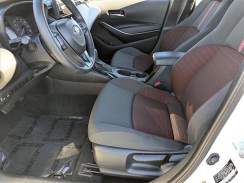 Used 2023 Toyota Corolla SE image 15