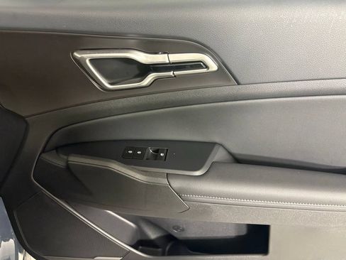 New 2026 Kia Sportage EX AWD/4WD image 12