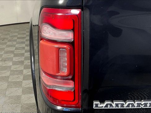 Used 2020 RAM 1500 Laramie image 31