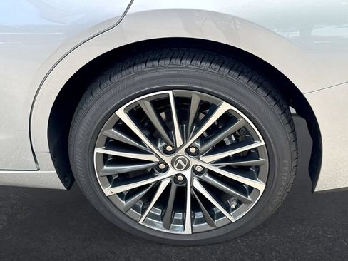 Used 2025 Lexus ES 350 w/ Premium Package FWD image 31