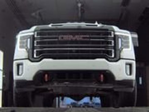 Used 2020 GMC Sierra 2500 AT4 image 4