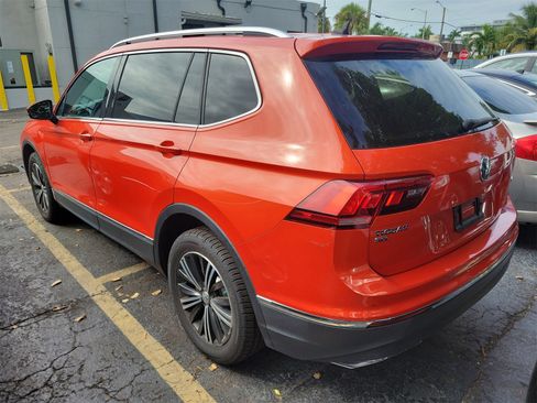Used 2018 Volkswagen Tiguan SEL image 5