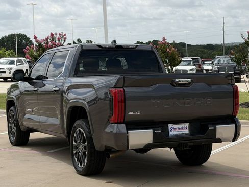 Used 2022 Toyota Tundra Limited AWD/4WD image 4