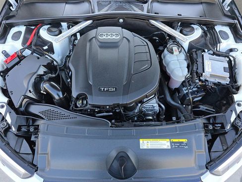 Used 2019 Audi A4 2.0T Premium image 34