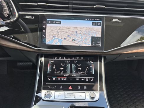 Used 2024 Audi Q8 Prestige AWD/4WD image 23