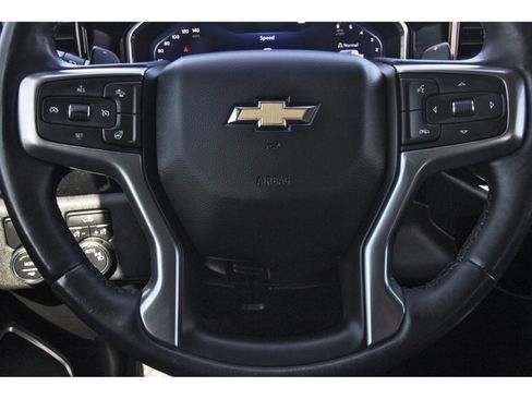 Used 2023 Chevrolet Silverado 1500 LT image 16