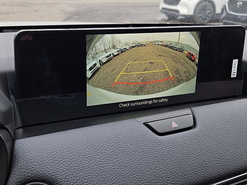 New 2026 MAZDA CX-90 Plug-In Hybrid w/ Preferred image 16