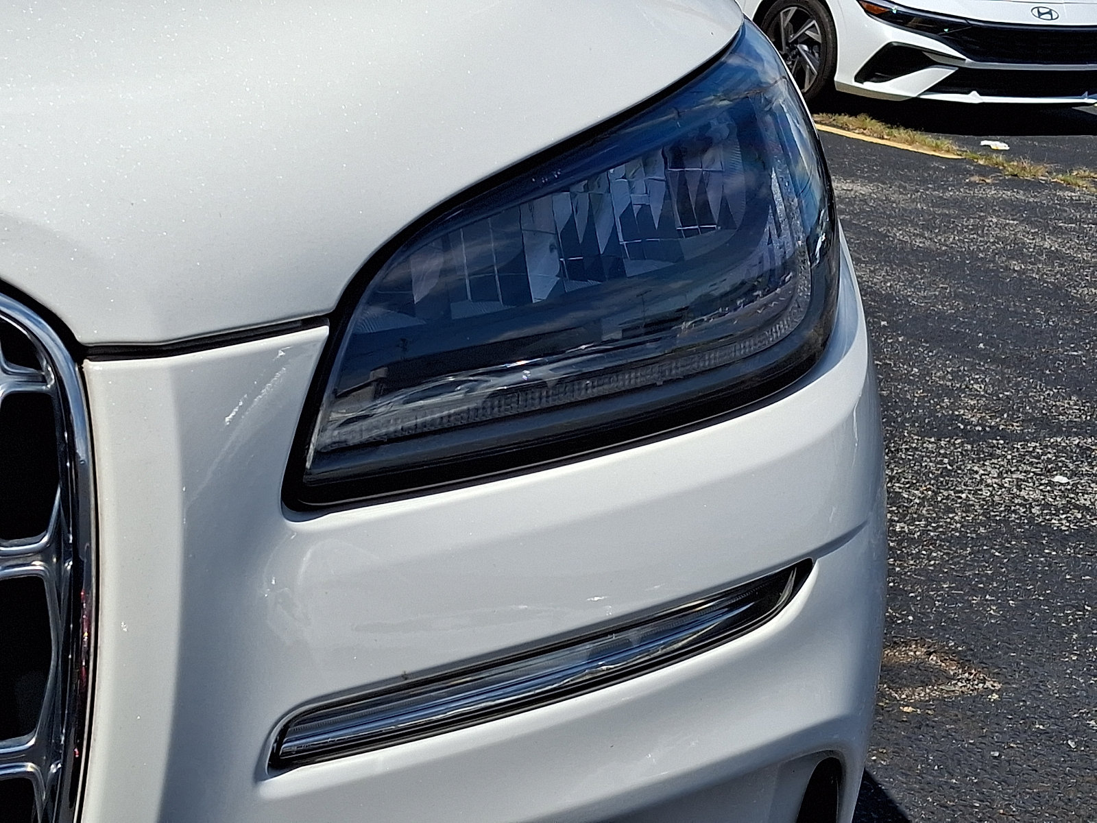 Used 2023 Lincoln Corsair FWD image 9