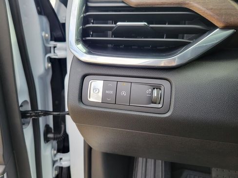 New 2026 GMC Acadia Denali Ultimate w/ LPO, Floor Liner Package image 15