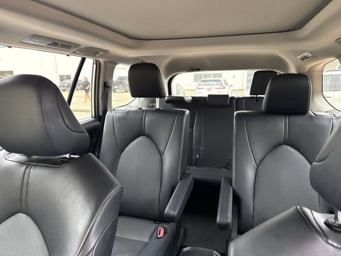 Used 2024 Toyota Grand Highlander AWD Hybrid image 9