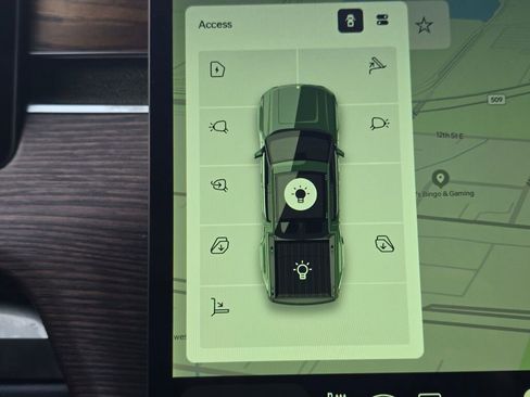 Used 2023 Rivian R1T Adventure image 31