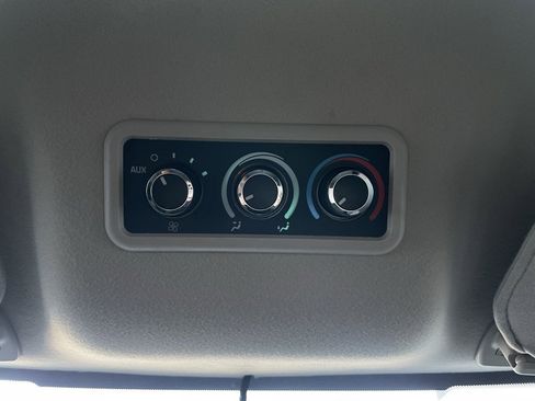 Used 2017 Chevrolet Express 2500 LS image 25