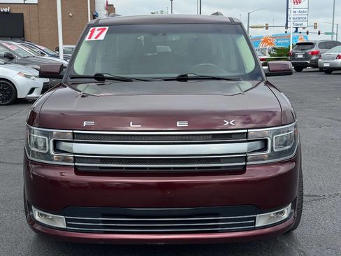 Used 2017 Ford Flex Limited w/ Equipment Group 301A FWD image 2