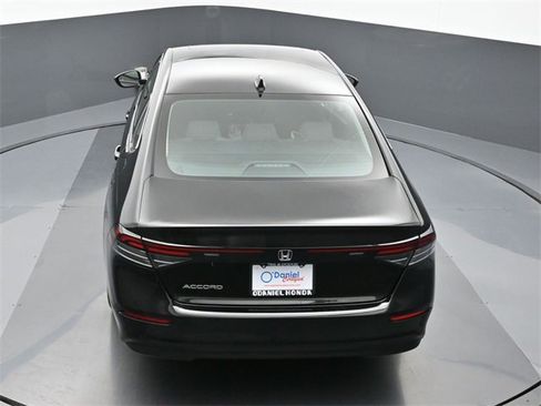 Used 2024 Honda Accord EX image 16