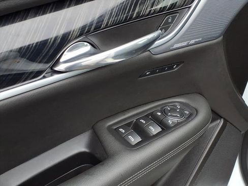 Used 2024 Cadillac XT6 Premium Luxury w/ LPO, Floor Liner Package image 16