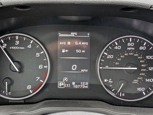 Used 2024 Subaru Crosstrek 2.0i Premium image 8