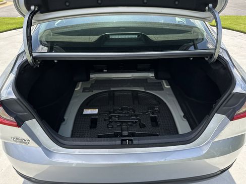 Certified 2025 Toyota Camry LE image 32